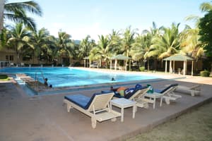 thumbnail: Outdoor pool