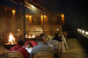 thumbnail: Outdoor dining