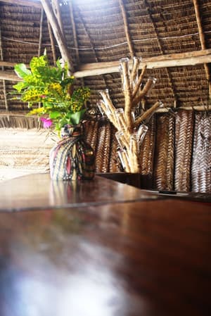 thumbnail: Bar (on property)