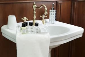 thumbnail: Bathroom sink