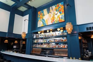 thumbnail: Bar (on property)
