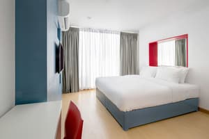 thumbnail: Room