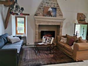 thumbnail: Living room