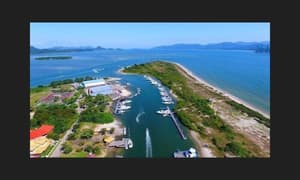 thumbnail: Exterior