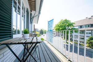 thumbnail: Balcony