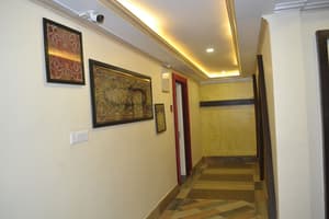 thumbnail: Interior