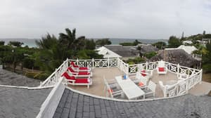 thumbnail: Sundeck