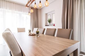 thumbnail: In-room dining