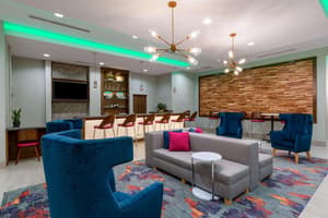 thumbnail: Bar (on property)