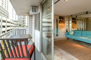 thumbnail: Balcony