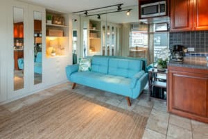thumbnail: Living area