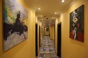 thumbnail: Hallway