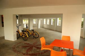 thumbnail: General view