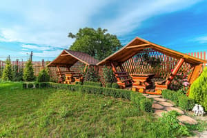thumbnail: Exterior