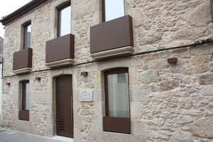 thumbnail: Exterior