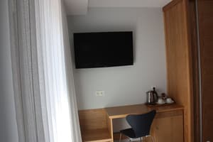 thumbnail: Room