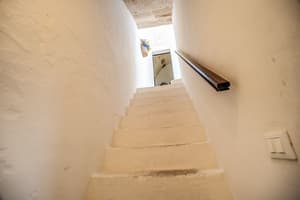 thumbnail: Staircase