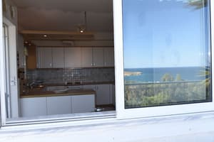 thumbnail: Exterior