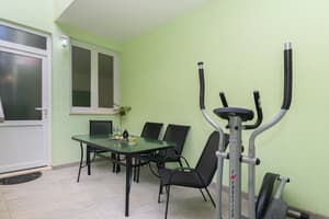 thumbnail: Terrace/patio