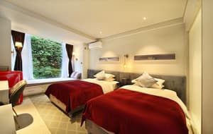 thumbnail: Room