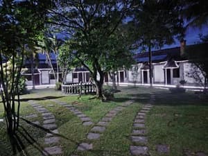 thumbnail: 883250833.jpg