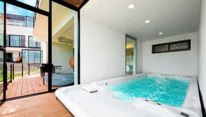 thumbnail: Jetted tub