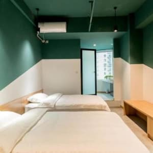thumbnail: Room