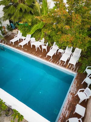 thumbnail: Pool