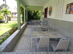 thumbnail: Outdoor dining