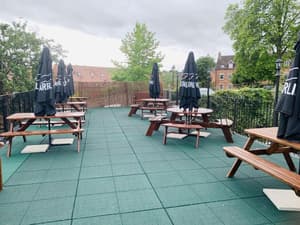 thumbnail: Terrace