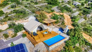 thumbnail: Terrace/patio