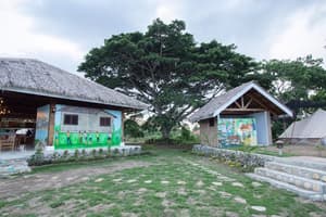 thumbnail: Property grounds