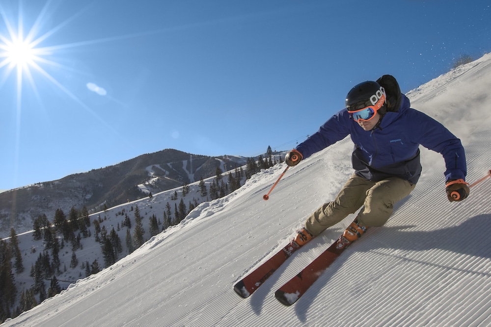 Skiing