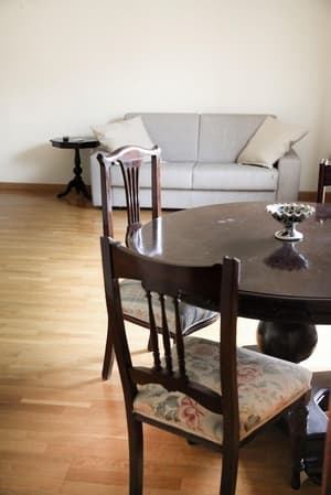 thumbnail: Interior detail