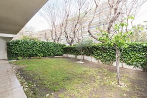 thumbnail: Exterior
