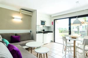 thumbnail: Living area