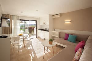 thumbnail: Living room