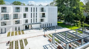thumbnail: Balcony view