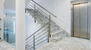thumbnail: Interior entrance