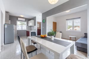 thumbnail: In-room dining