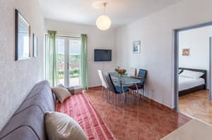 thumbnail: Living room