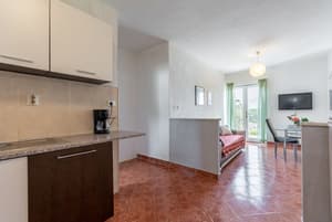 thumbnail: Private kitchenette