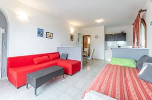 thumbnail: Living room