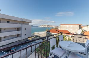 thumbnail: Balcony