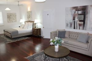 thumbnail: Living area