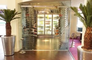 thumbnail: Bar (on property)