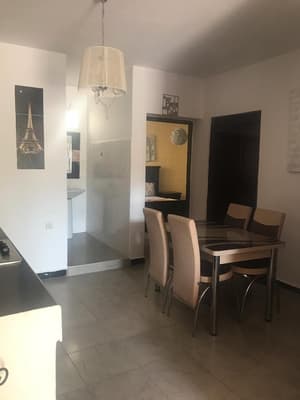 thumbnail: In-room dining