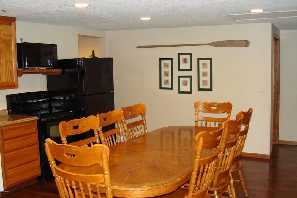 Restaurant-cafeteria