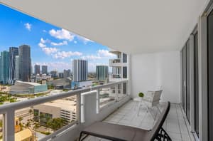thumbnail: Balcony