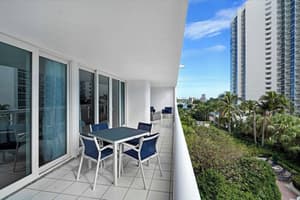 thumbnail: Balcony